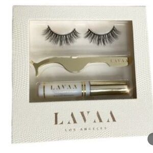 LAVAA BEAUTY Flirty Lash Set